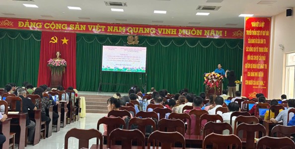 Trà Ôn tập huấn nâng cao năng lực chuyển đổi số và ứng dụng AI năm 2026