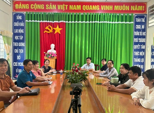 Bảo hiểm xã hội cơ sở Trà Ôn, triển khai thực hiện chính sách BHYT học sinh năm học 2025-2026.