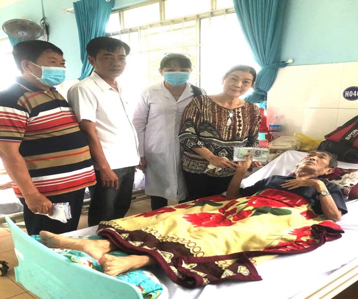 Mặt trận Tổ quốc xã Trà Ôn thực hiện tốt công tác an sinh xã hội