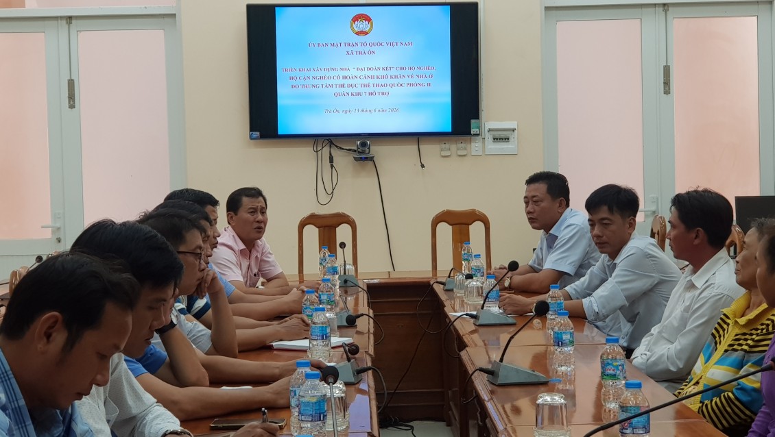 Trà Ôn triển khai xây dựng 5 căn nhà Đại đoàn kết cho hộ khó khăn về nhà ở